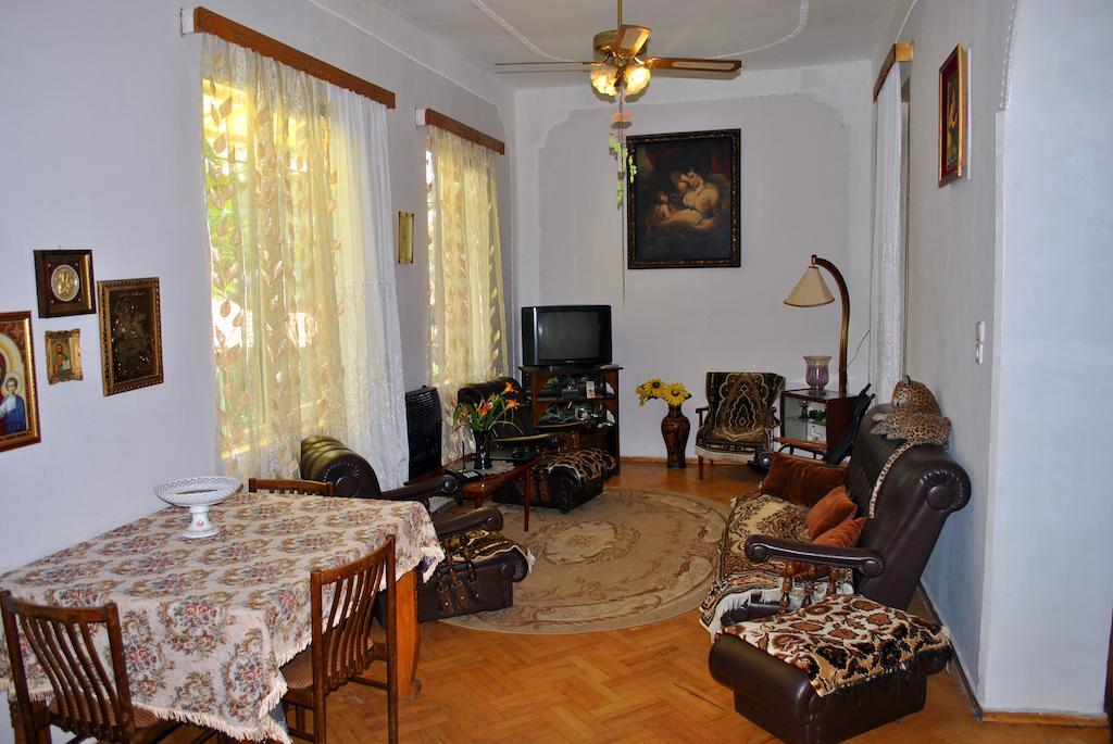 Tamar Guest House Gori Zimmer foto